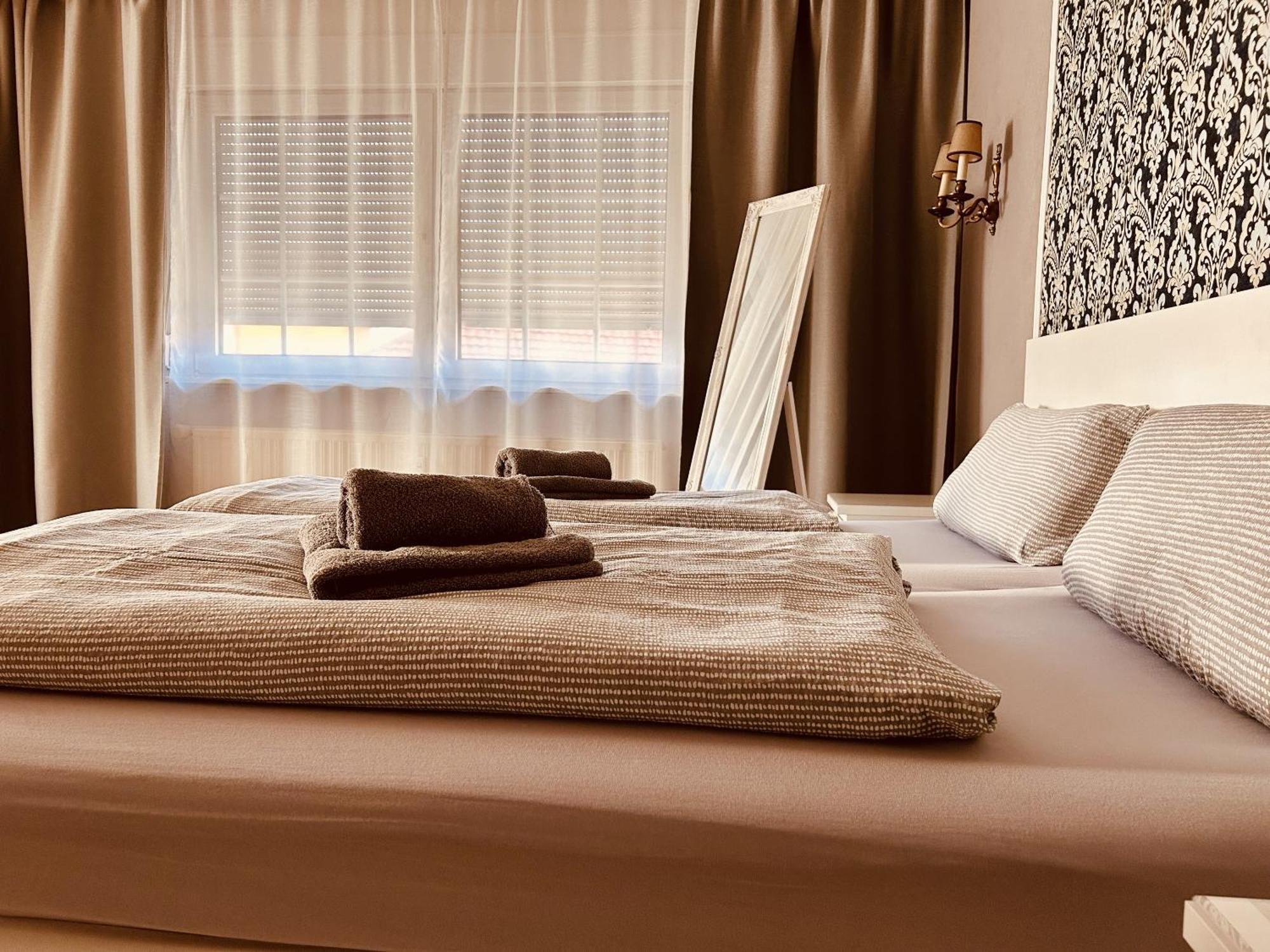 Casa Rehse I Stilvolles Apartment I 24H-Self-Check-In I Kostenlos Parken & Wlan I 55-Zoll-Smart&Kabel-Tv I Oepnv Erfurt Exterior photo